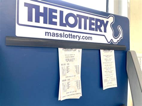 Mass. lottery players buy winning 'Lucky for Life' tickets in .